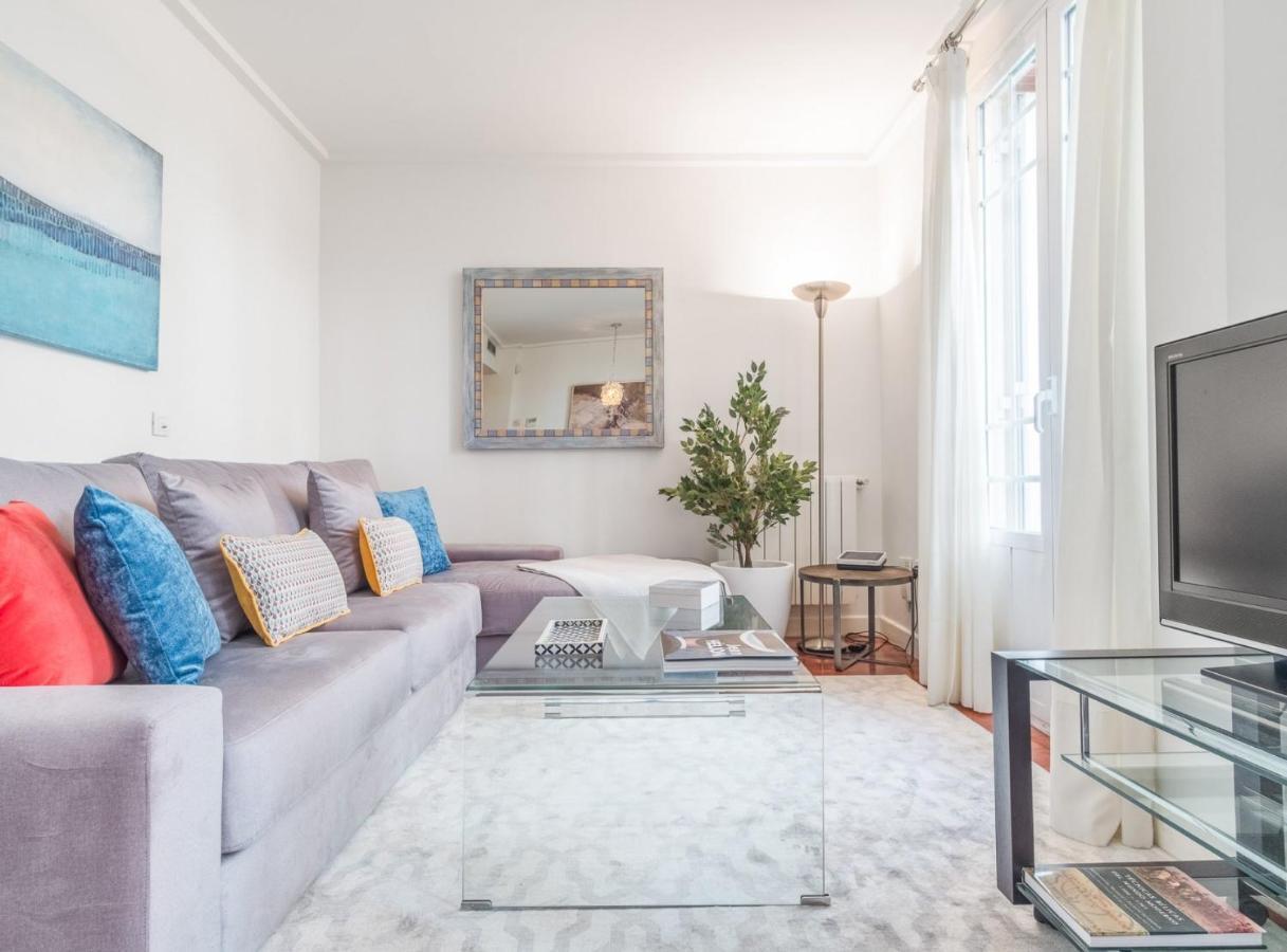 Charming 2-Bedroom Apartment In Retiro Perfect Madrid Location Bagian luar foto