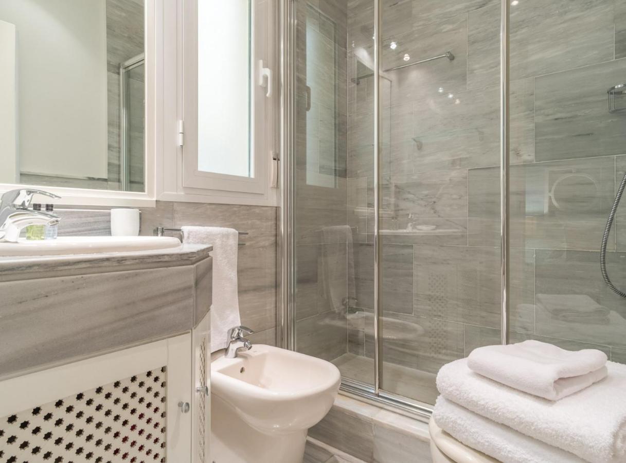 Charming 2-Bedroom Apartment In Retiro Perfect Madrid Location Bagian luar foto